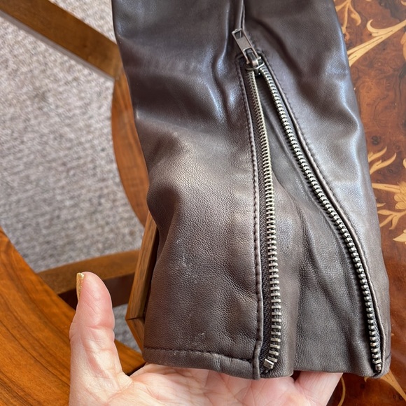 IDENTIFY dark brown leather jacket sz4/6 soft supple Schott Perfecto style - Picture 6 of 8